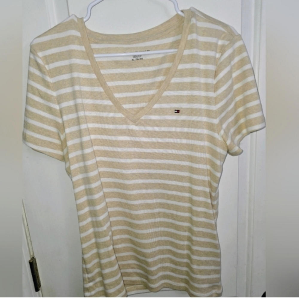 Tommy Hilfiger Women's Beige and White Striped V-Neck Tee - Picture 3 of 6